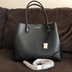 Michael Kors Large Mercer Gallery